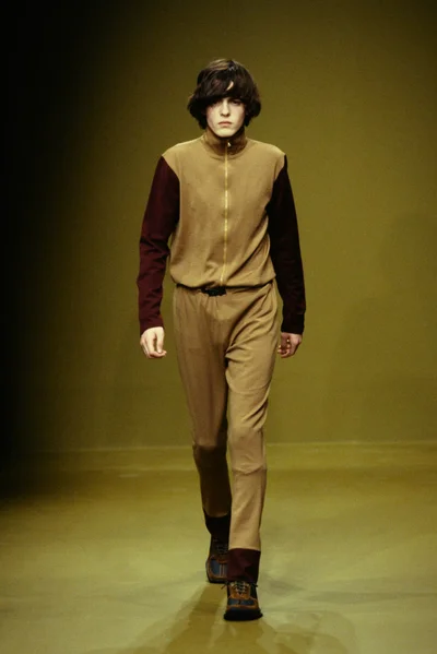 Look 18